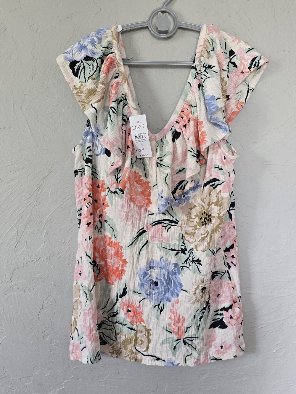 Loft Floral Ruffle Crepes Sleeveless Blouse Size Medium Women’s